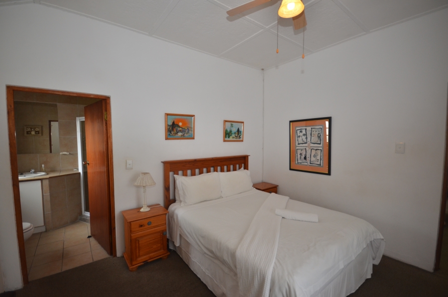 9 Bedroom Property for Sale in Nahoon Eastern Cape